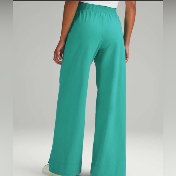 Lululemon Stretch Woven Wide-Leg High-Rise Pant - Picture 2 of 6